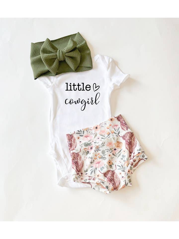 Tiny toes Baby Co - Wholesale Clothing Set - Baby - Little Cowgirl Highland Cow Bummies Set