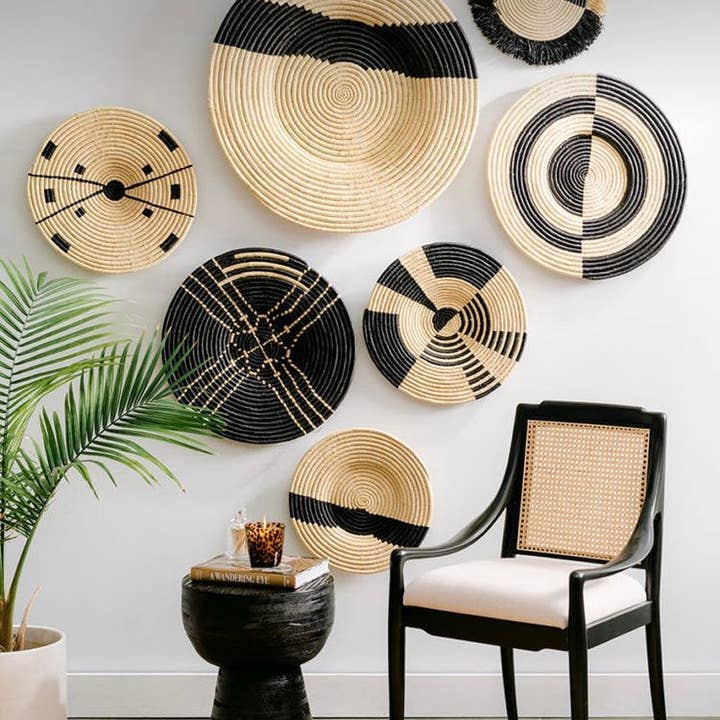 The African Home Goods - Wholesale Decorative Plate/Dish/Bowl - African Uganda Bukedo & Raffia Woven Bowl 13" x 3"