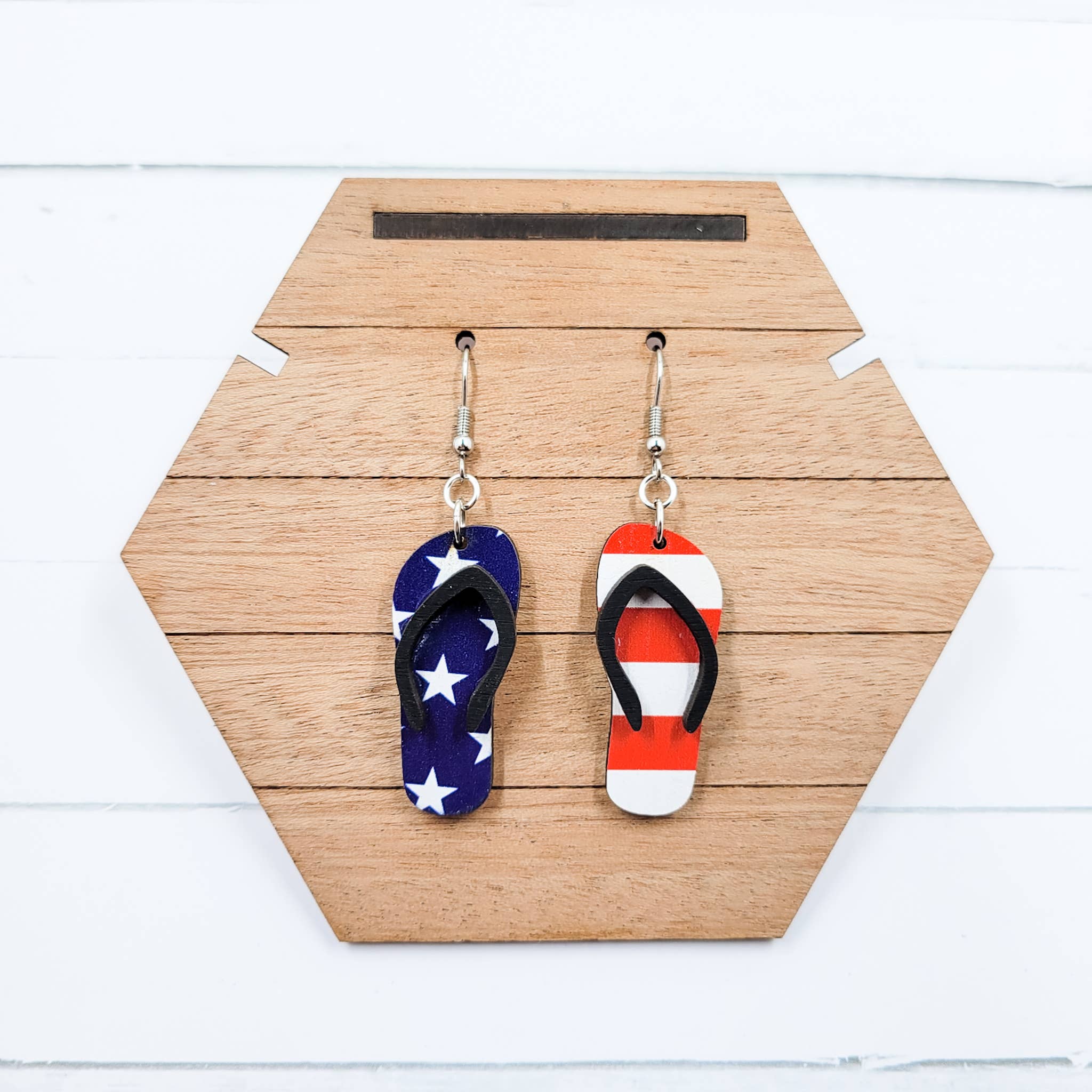 The Purple Chickadee – wholesale Dangle earrings – Stars & Stripes Flip Flop Wooden Dangle Earrings0