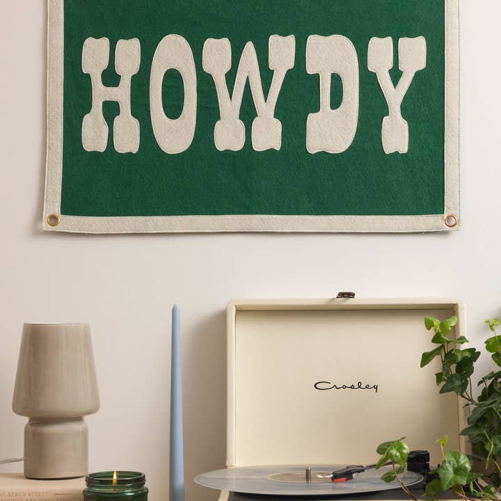 Good Merchant Co - Wholesale Wall Decor - Kids & Baby - Howdy Pennant Flag1