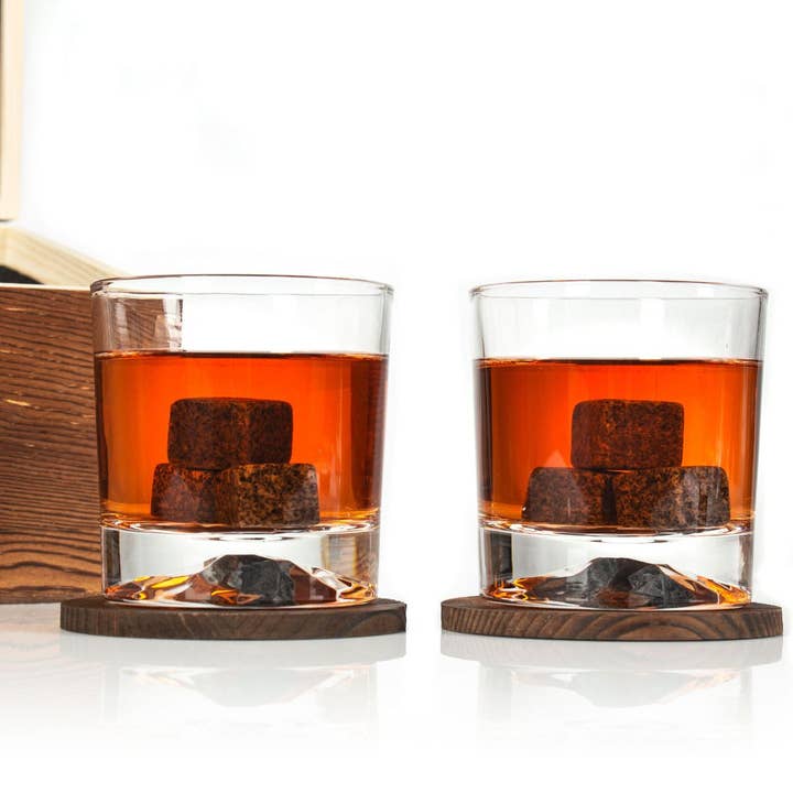 MB Brands Inc – wholesale Cocktail-/likörglas – Sigma Alpha anpassade graverade personliga whiskyglas i trä presentförpackning