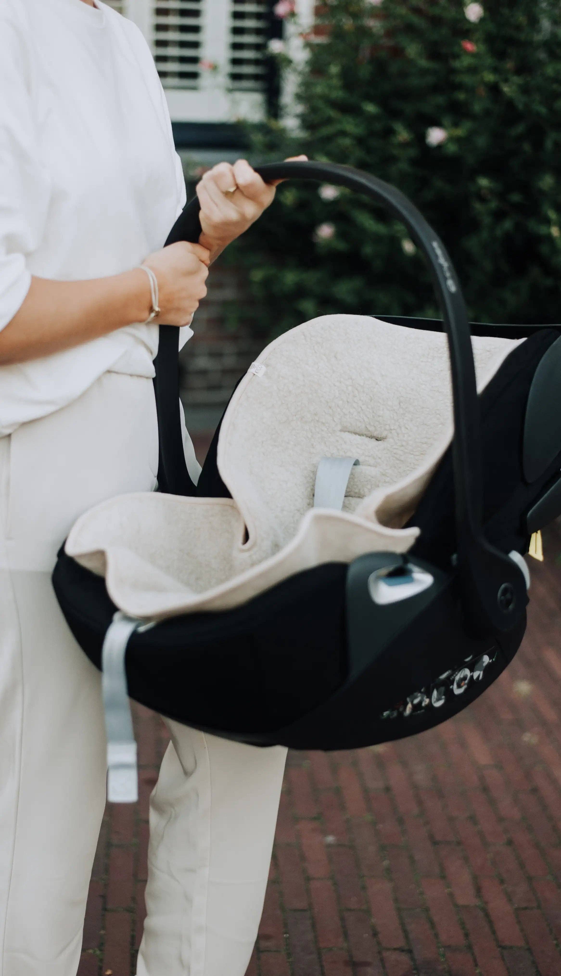 Kico Label - Wholesale Car Seat Cover - Kids & Baby - Liner for buggy or maxi cosi – Merino wool2