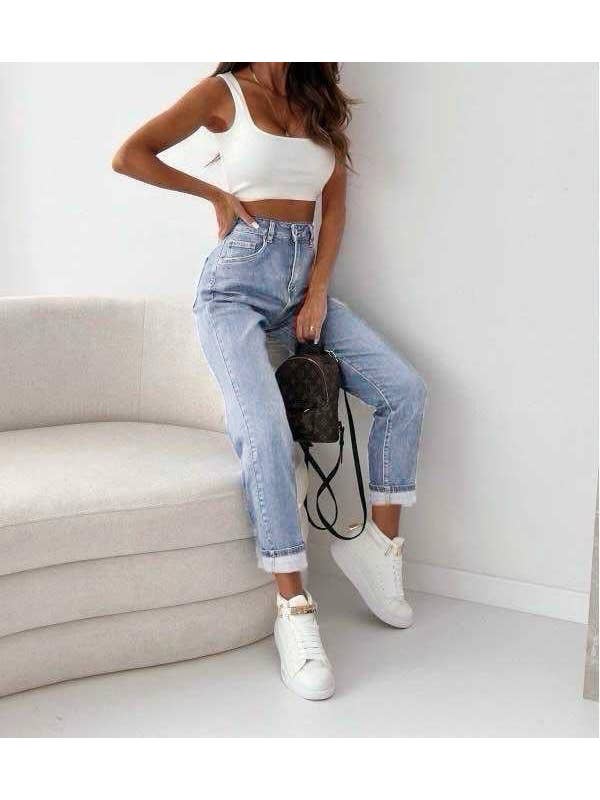 ESTEE BROWN - Wholesale Jeans - Women's - Women's Mom Fit Stretch Jeans1