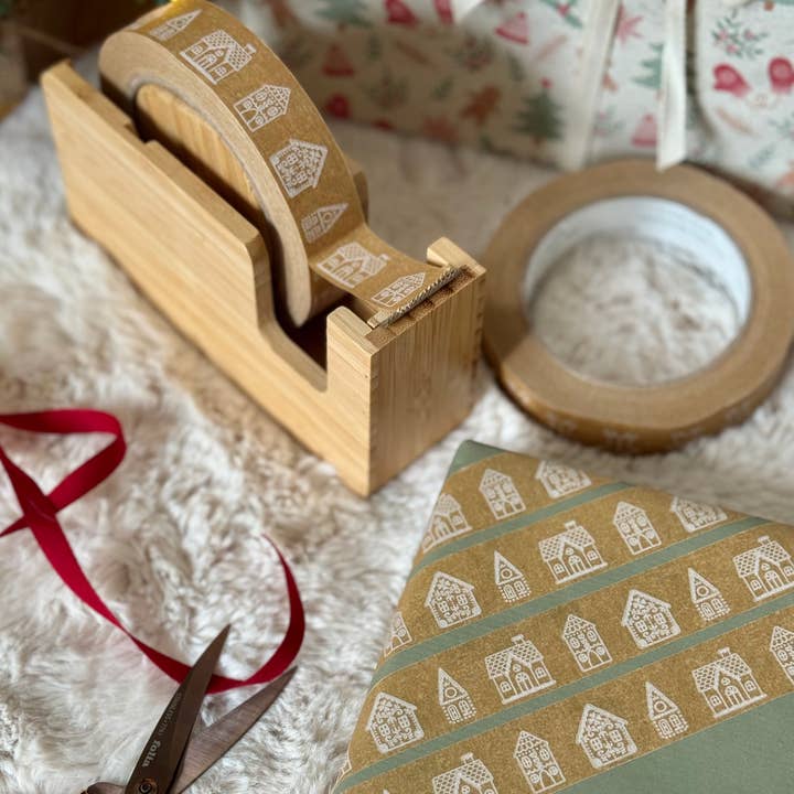 Cascayde – wholesale Tape – Gingerbread Houses Festive Paper Tape 24mm - Gift Wrapping3