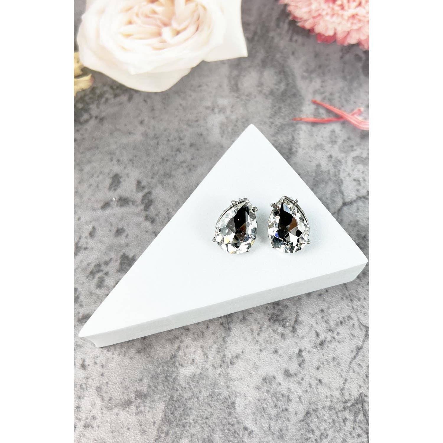 JHP Collection - Wholesale Stud/Post Earrings - TEAR DROP CRYSTAL OVAL STUD EARRING13