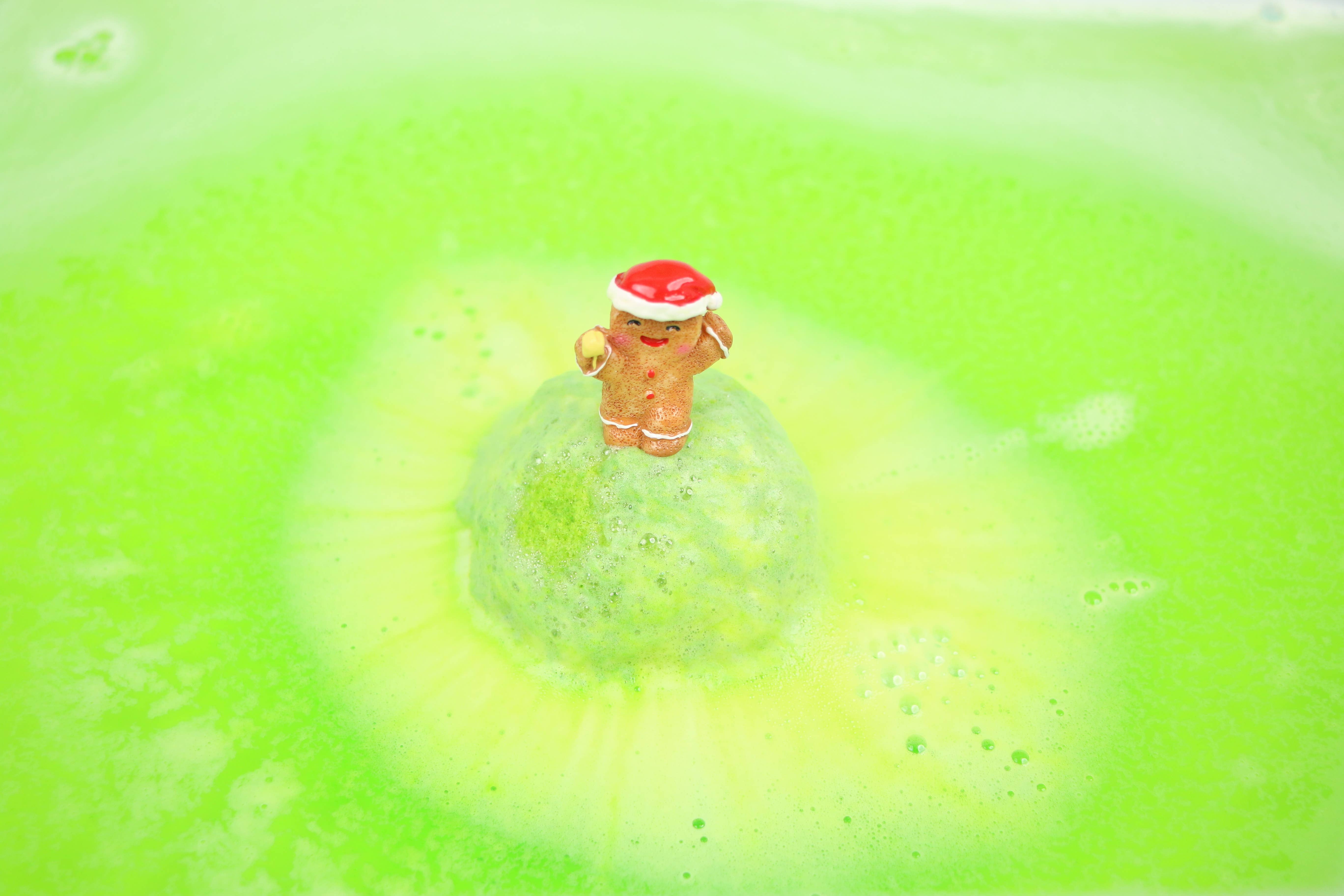 Zimpli Kids – wholesale Bath toy – Baby – Zimpli 6x Baff Bombz Gingerbread Surprise Bath Bomb3