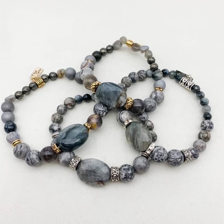 HAWKS EYE OVAL BRACELET for wholesale by Olivia Grace Jewelry