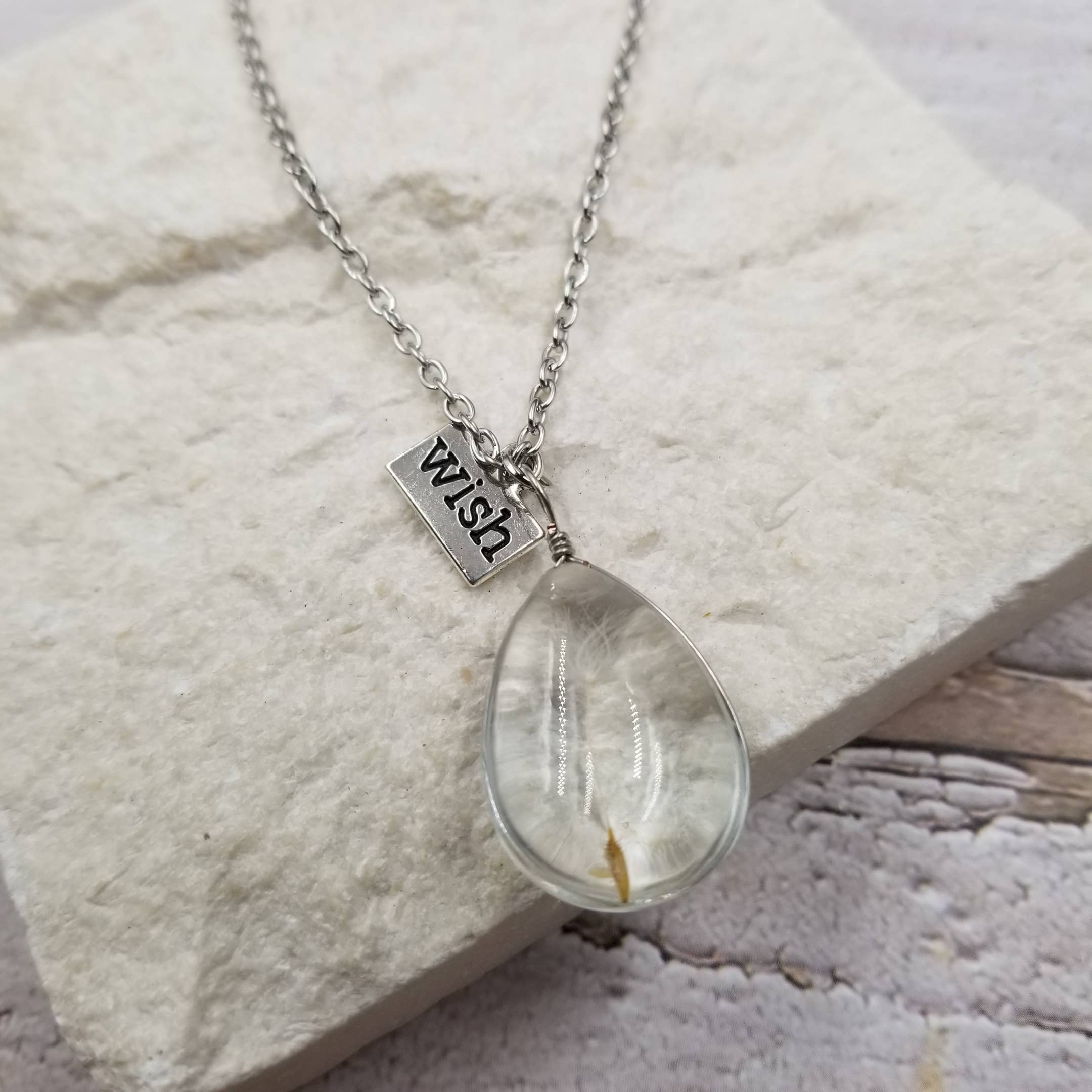 Treasure Wholesale - Wholesale Pendant/Charm Necklace - Dandelion Wishing Crystal Necklace0