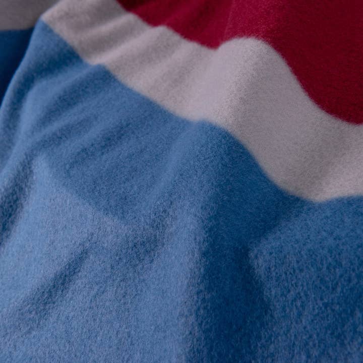 Uncanny Brands - Wholesale Throw Blanket - Snuggie Colorado Avalanche4