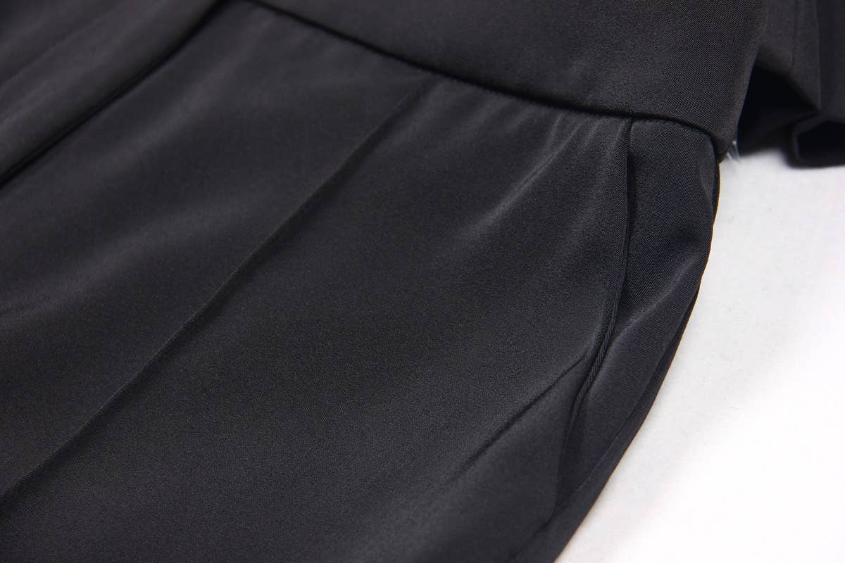 Productseeker - Wholesale Suit Set - Women's - SET062(3) Chic Blazer Set: Elegant Top & Tailored Pants37