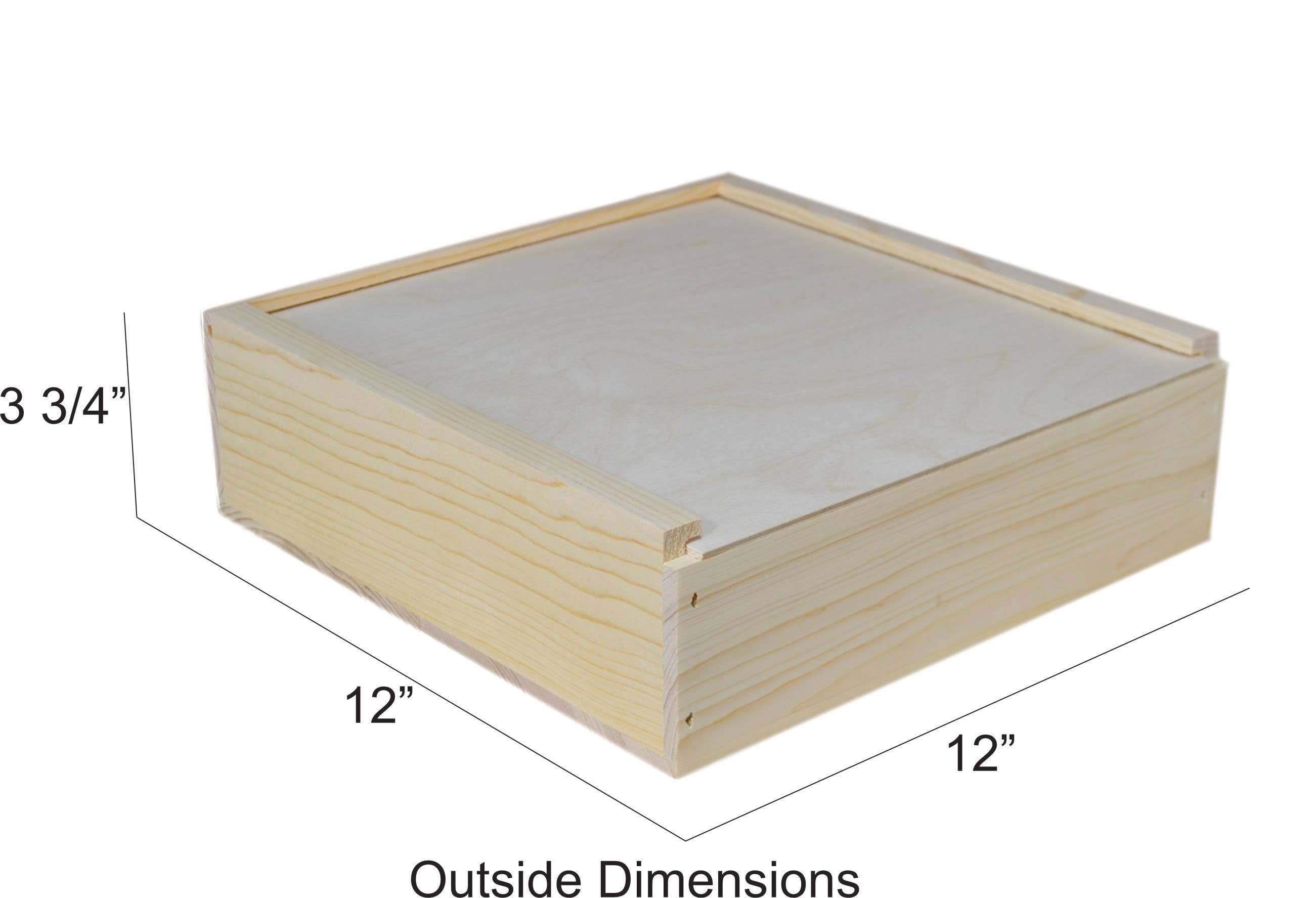 Poole & Sons Inc. - Vente Boîtes décoratives - Boîte en bois 12x12x4 avec couvercle coulissant (Cent huit)0