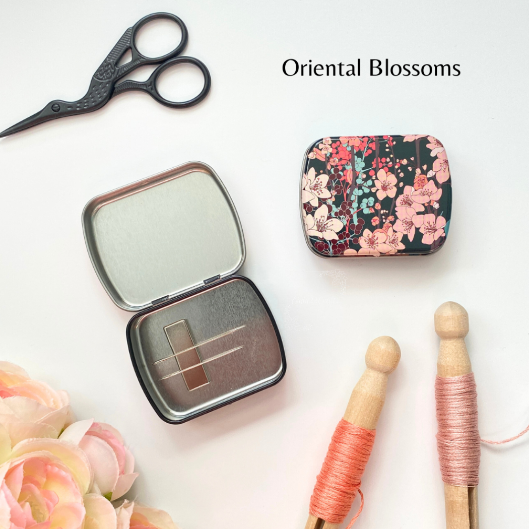 Eight22Crafts - Vente Accessoire de broderie/point de croix - Boîte à aiguilles magnétique large, étui à aiguilles floral moderne4