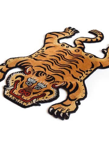 Tapis tigre en laine de l'Himalaya noué à la main pour la vente par Numri Design