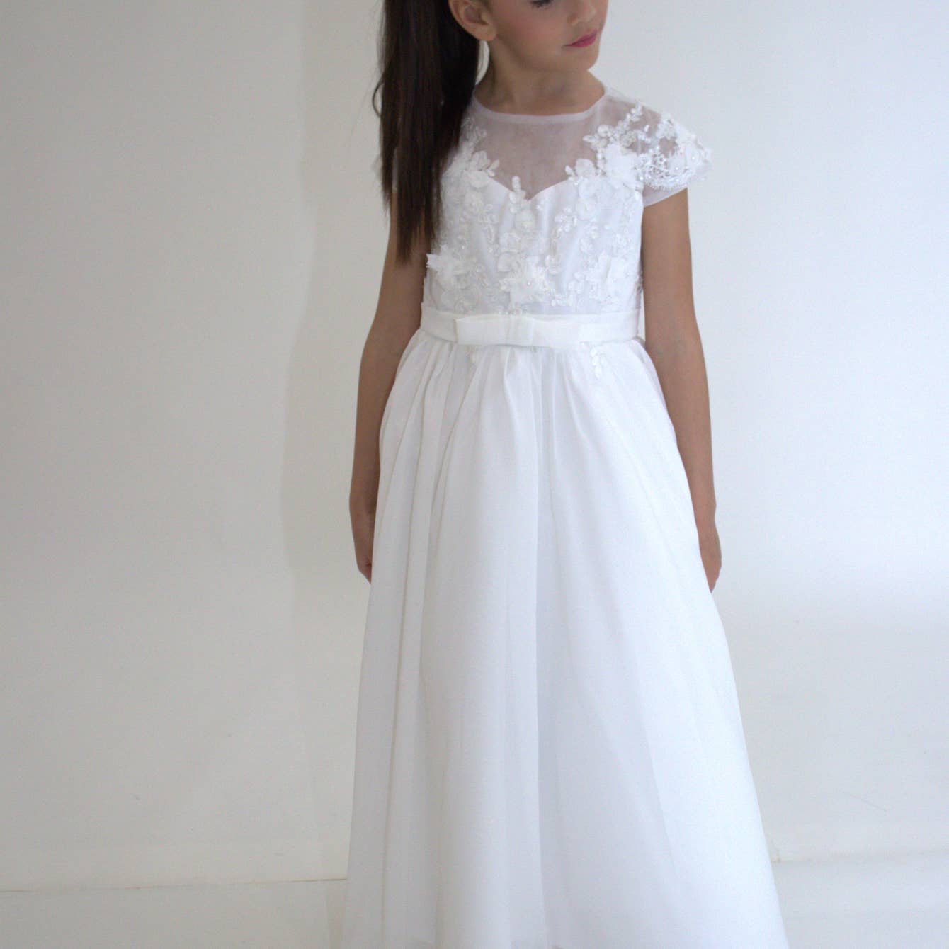 Yuko B - Wholesale Dress - Kids - JEANNE girl's dress - White17