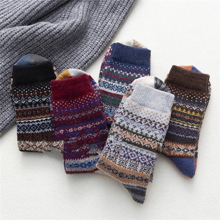 SAME AS THE PICTURE Striped Breathable Casual Soft Wear-Resisting Sock(A Set Of Five Pairs) for wholesale on Faire1