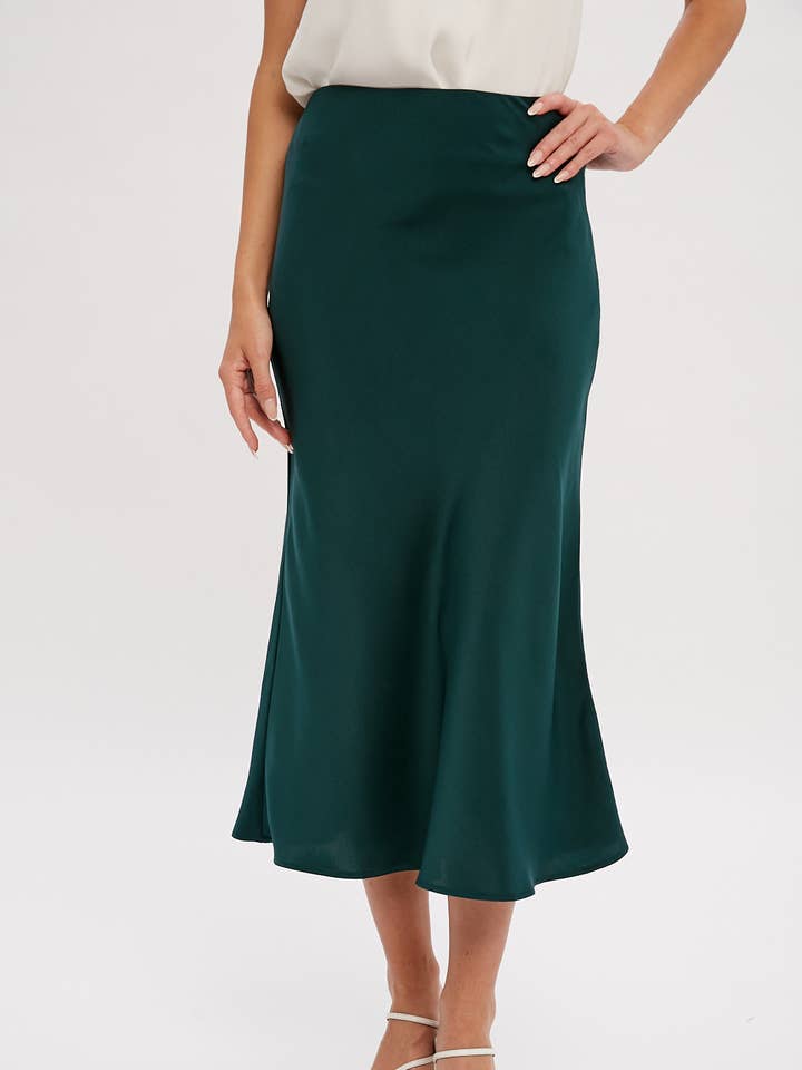 Bluivy - Wholesale Skirt - Women's - SATIN MIDI SKIRT