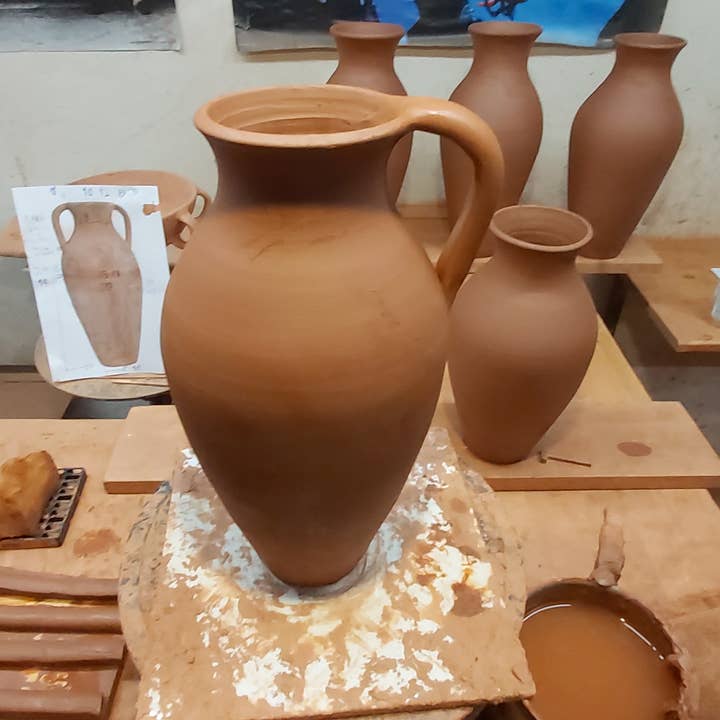 Cerámica Roca Caus - Vendita all'ingrosso Vasi - Anfora classica in ceramica multipurpose con due manici3