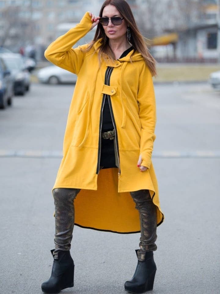 Mustard Hooded Zipper Sport Jacket BRANDY för wholesale av EUG fashion