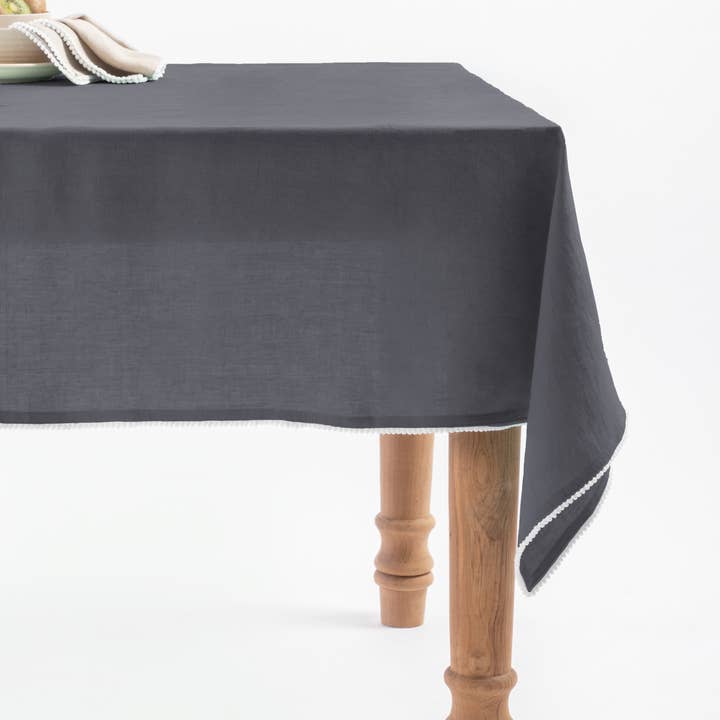 Live Linen - Wholesale Tablecloth - Linen Delight Lace Tablecloth