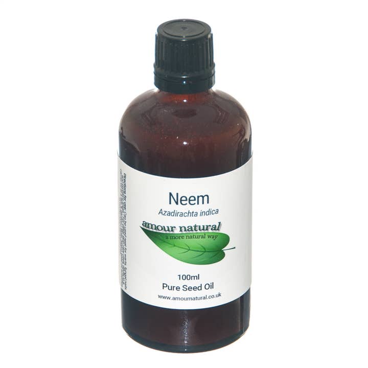 Neem pure oil for wholesale by Amour Natural