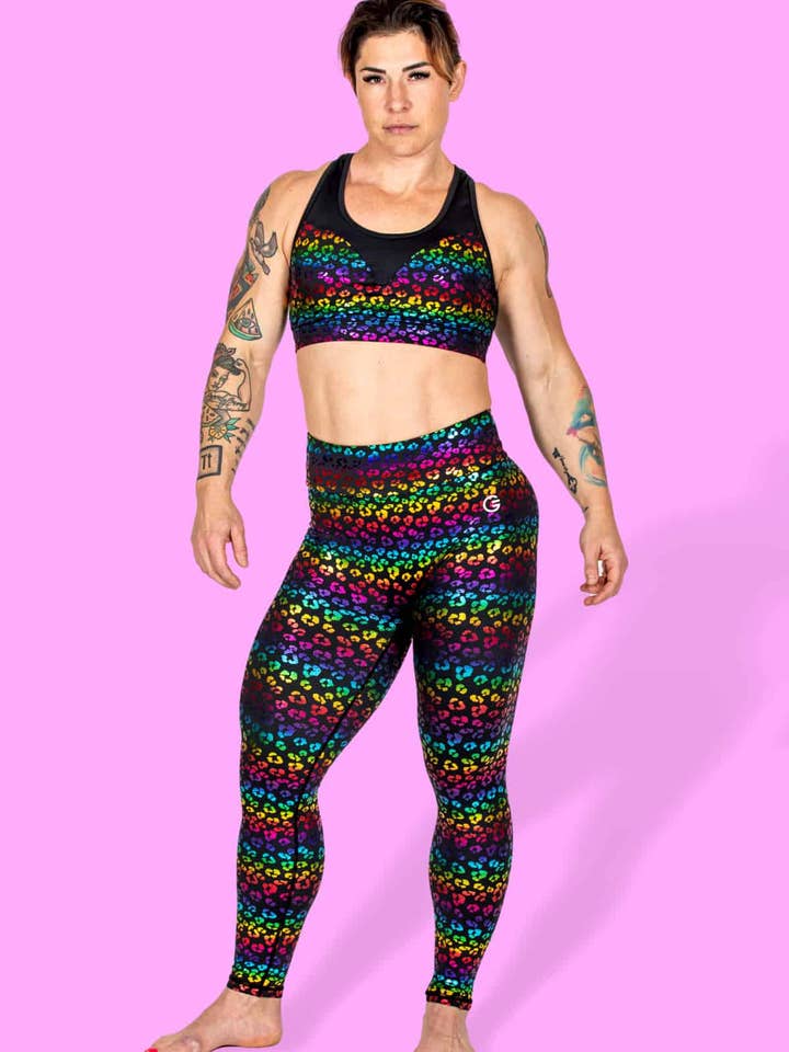 Legging arc-en-ciel en forme de léopard Next Level pour la vente par GRRRL