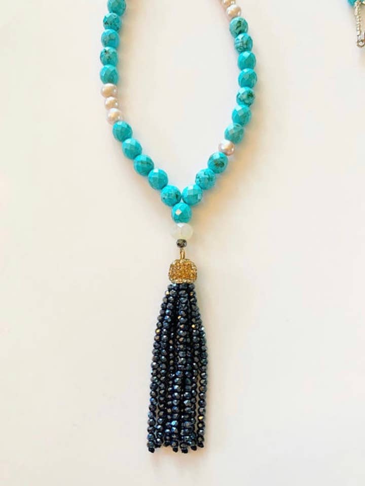 Collier perle et turquoise à facettes pour la vente par Ann Vlach Designs