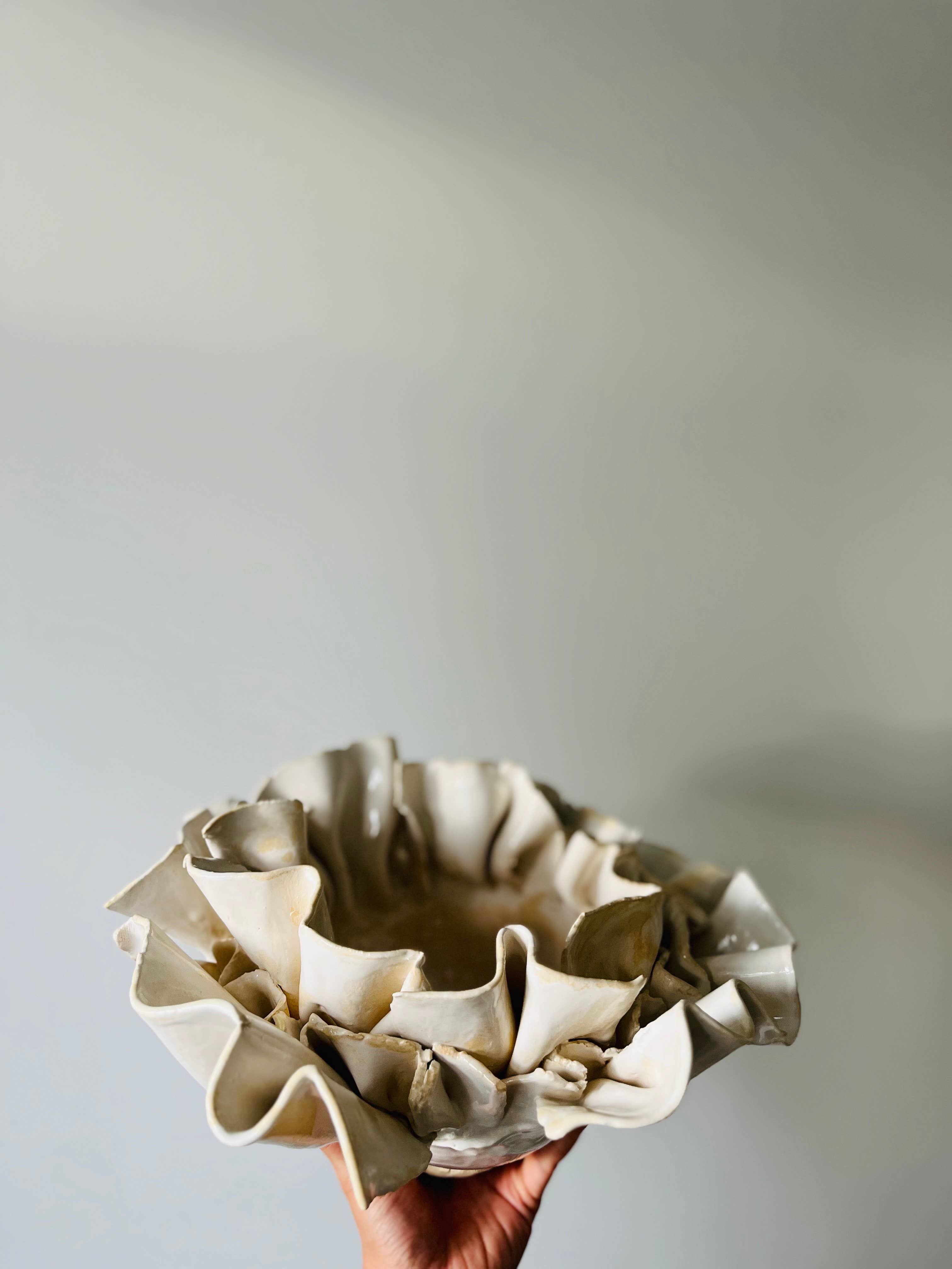 Objects in Clay - Wholesale Decorative Plate/Dish/Bowl - Bloom2