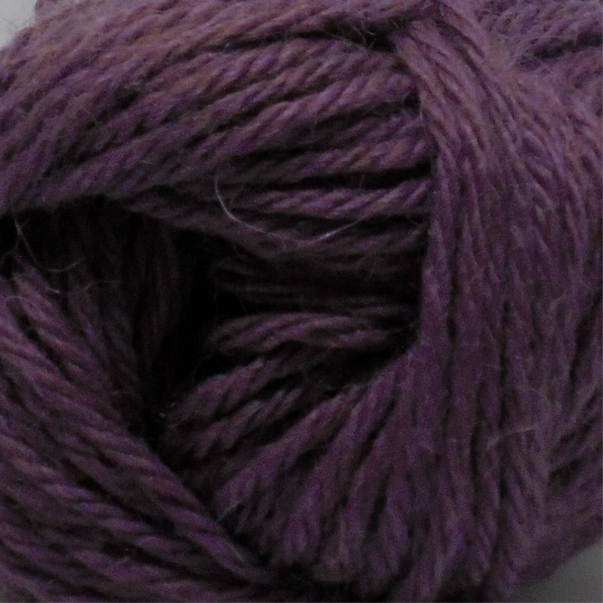 UK Alpaca Yarns Ltd – wholesale Yarn – Superfine Alpaca DK17