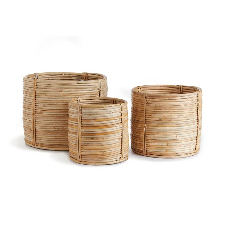 Ensemble de 3 paniers ronds mini en rotin naturel pour la vente par Napa Home & Garden