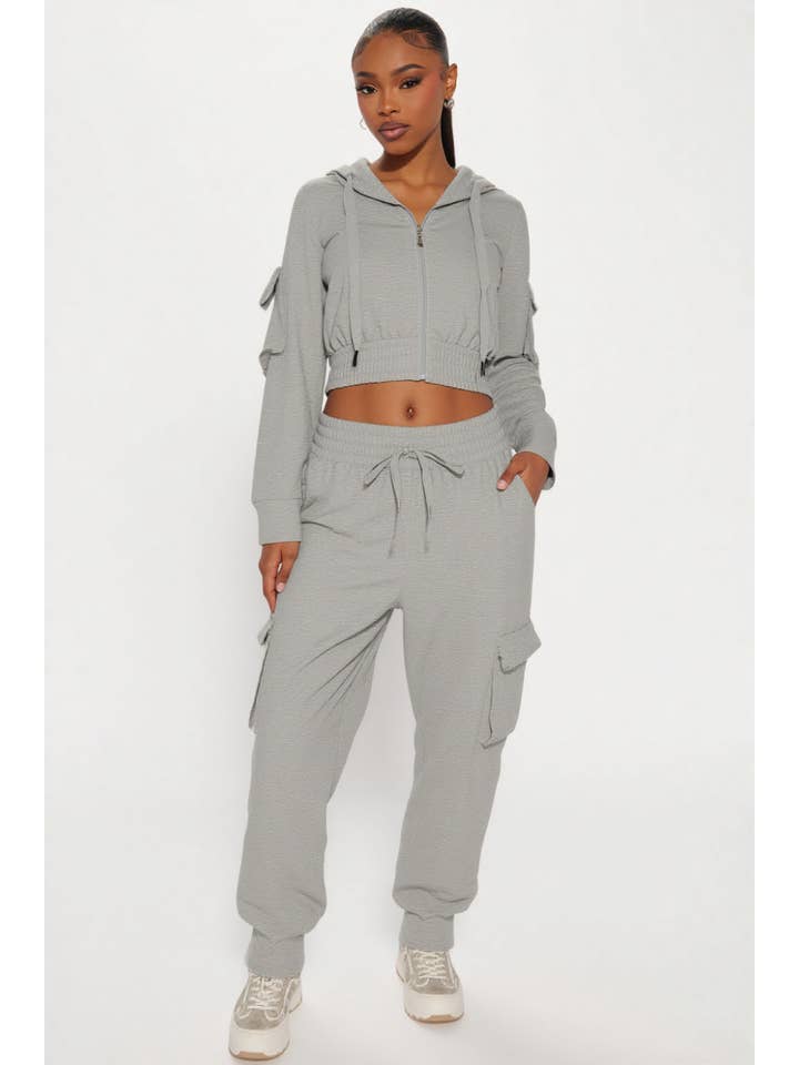 5besties inc - Wholesale Lounge Set - Women's - MULTI POCKET DETAIL HOODIES AND JOGGER SET2