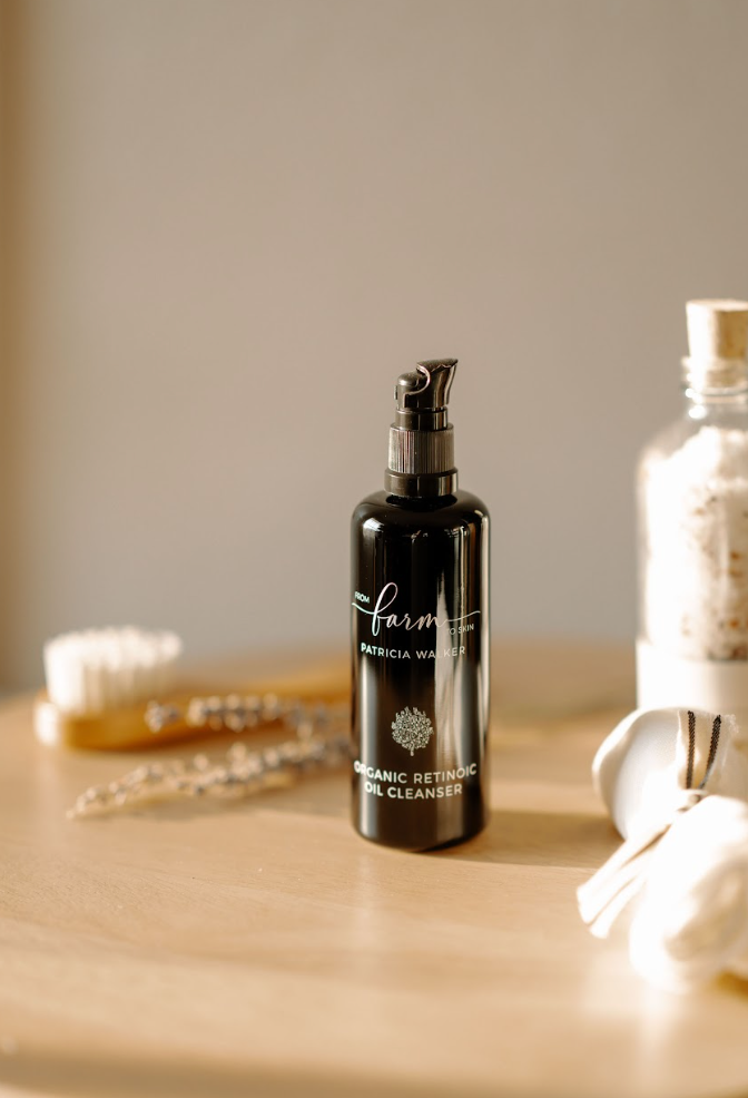 Farm to Skin - Wholesale Facial Cleanser - Organic Retinoic Oil Cleanser Backbar1