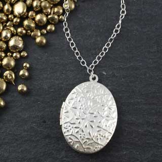 Medium Floral Oval Locket (n-sl0f) for wholesale by Zina Kao Exclusives