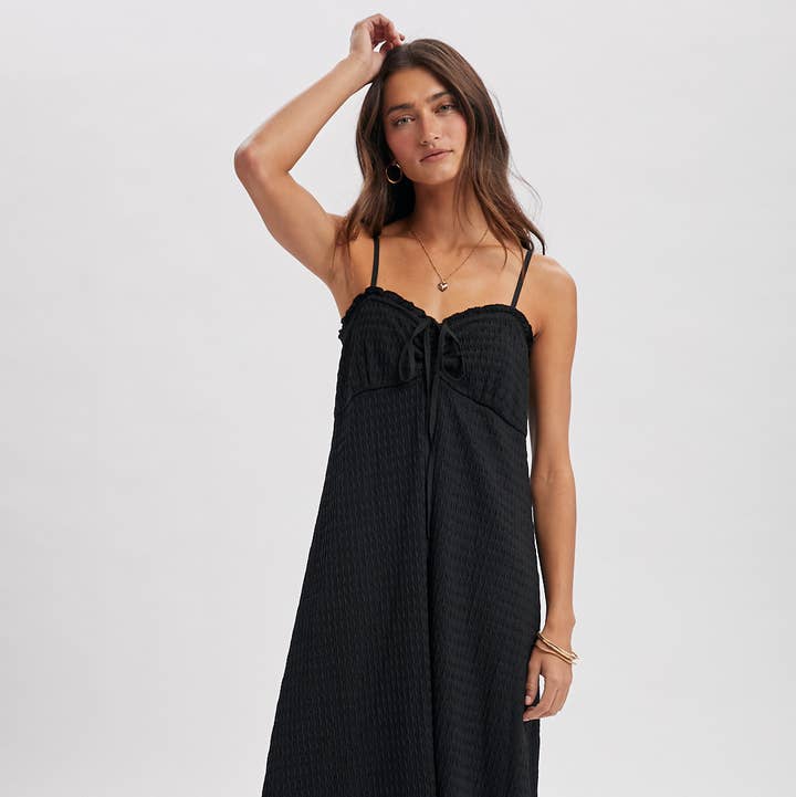 Wishlist Apparel - Wholesale Dress - Women's - TEXTURED TIE-FRONT MAXI DRESS / WL25-117128