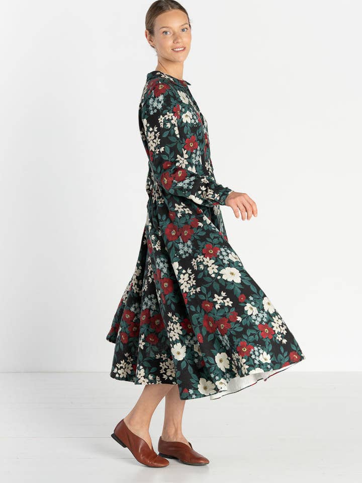 Night Garden Classic – Midi Linen Dress with Peter Pan Collar for wholesale on Faire5