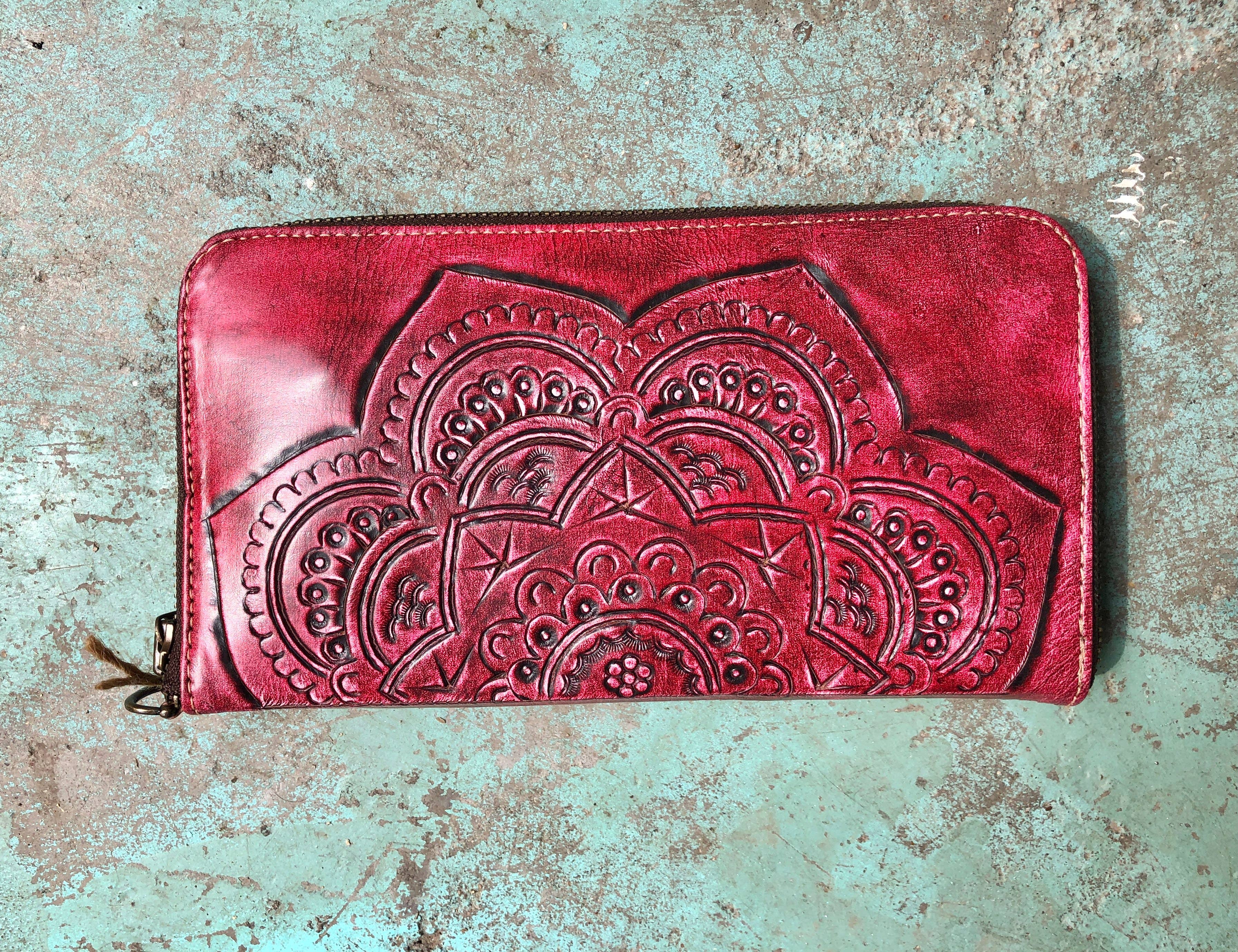 LEADERS IN LEATHER - Wholesale Wristlet - Zip Around Tooled Leather Wallet with Detachable Wristlet11