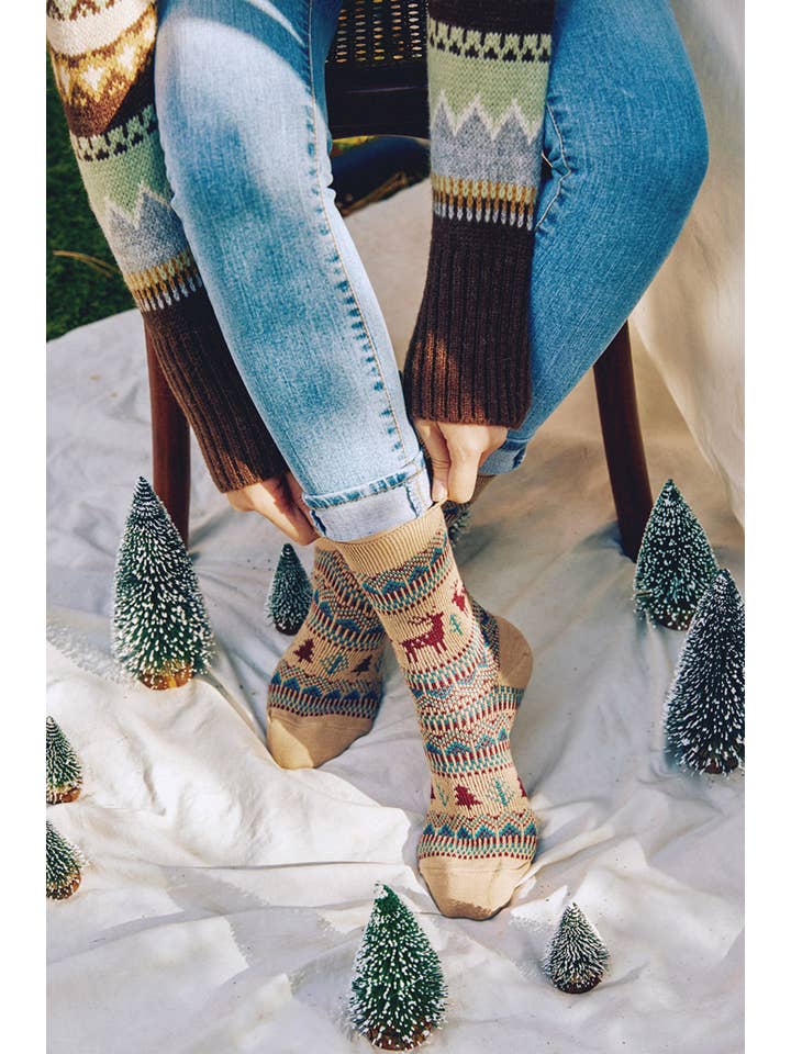 7DAYSSOCKS - Wholesale Socks - Women's - Women's Crew Winter Nordic Deer Jacquard Socks12