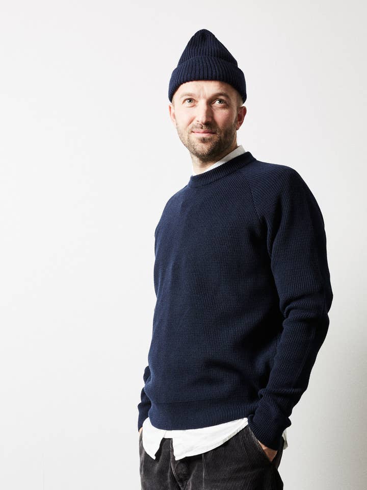 Maglia VE Walden Crew - Blu scuro per la vendita all'ingrosso da parte di VICTORY ESSENTIALS