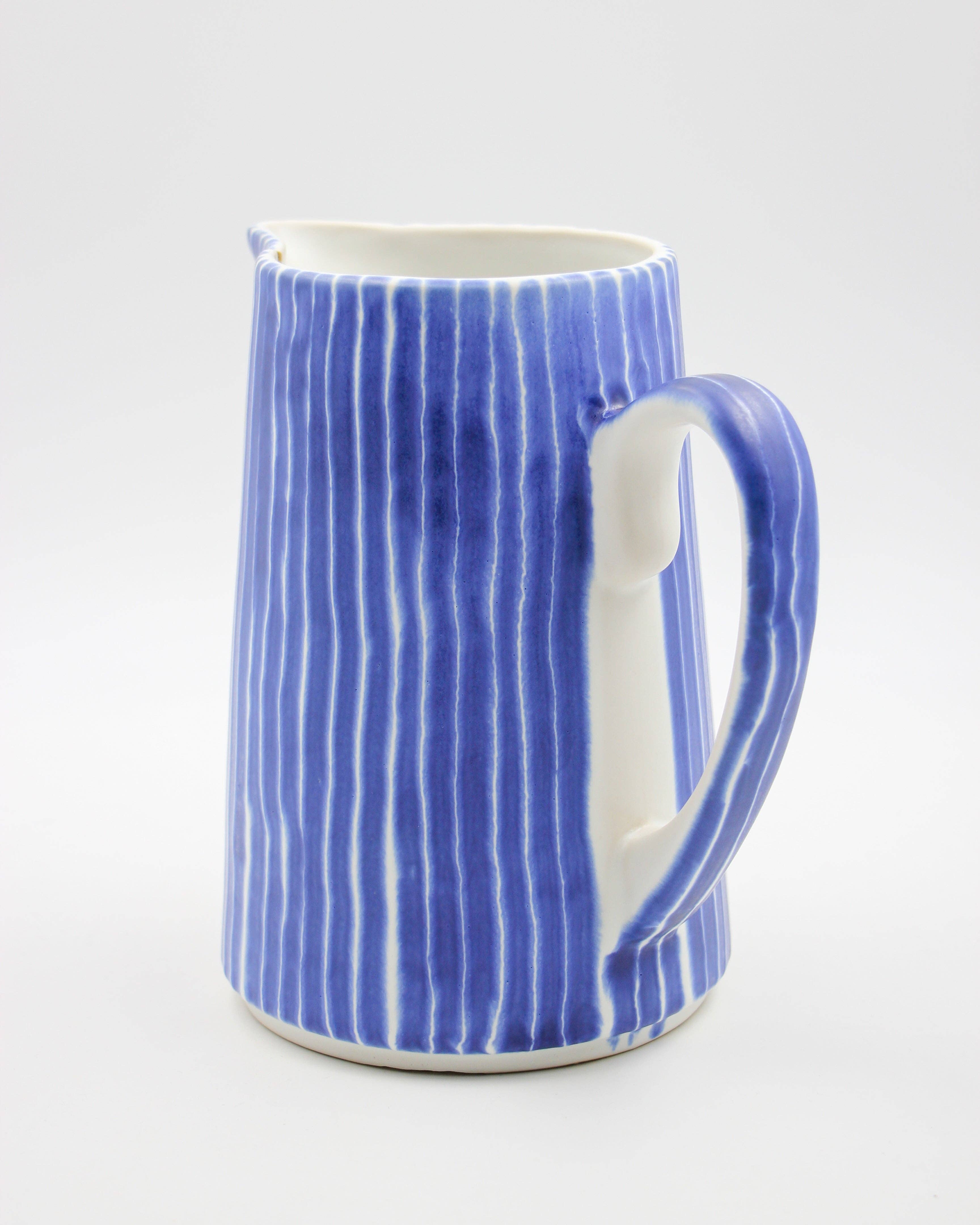 Pó de Barro - Wholesale Pitcher - Blue me Away Stoneware Pitcher1