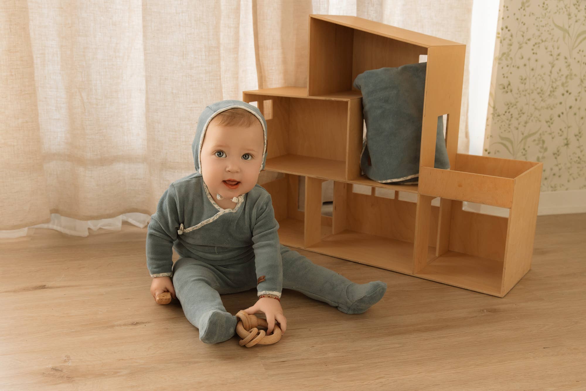 Cream Bebe - Wholesale Jumpsuit - Baby - Cream Bebe floral wrap footie with hat5