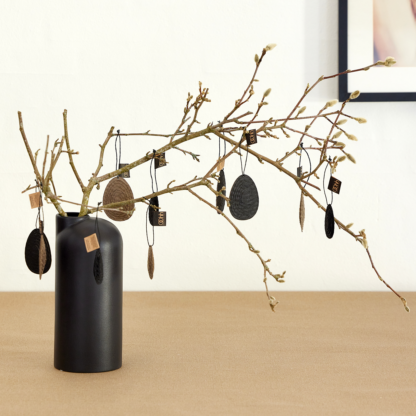 Lübech Living - Wholesale Ornament Set - Easter Eggs - Box of 6, Black2