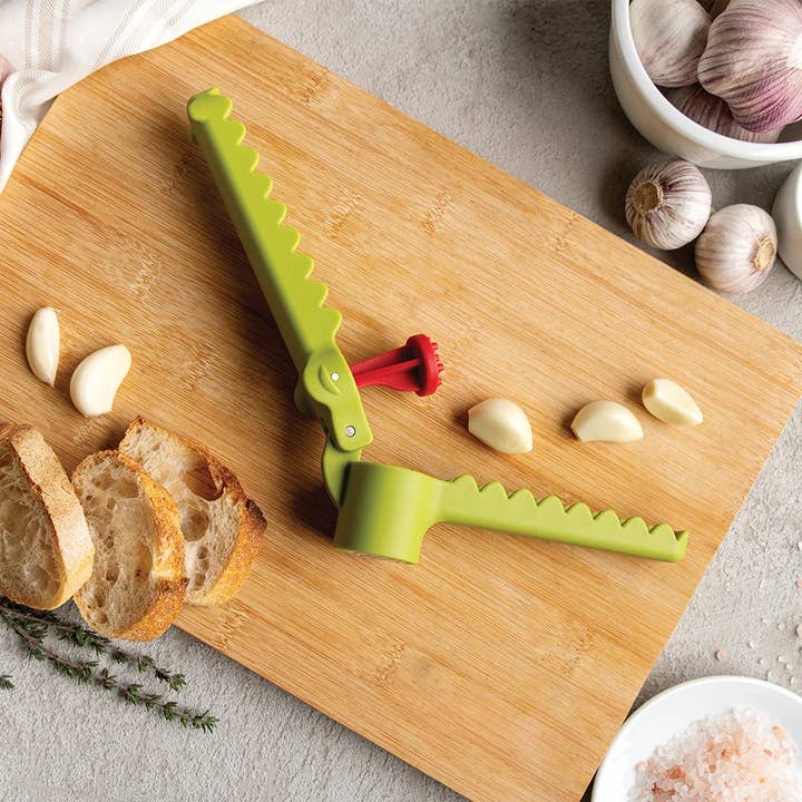 OTOTO - Wholesale Kitchen Tool/Gadget - Garligator Garlic Press - Kitchen Accessories & Gifts1