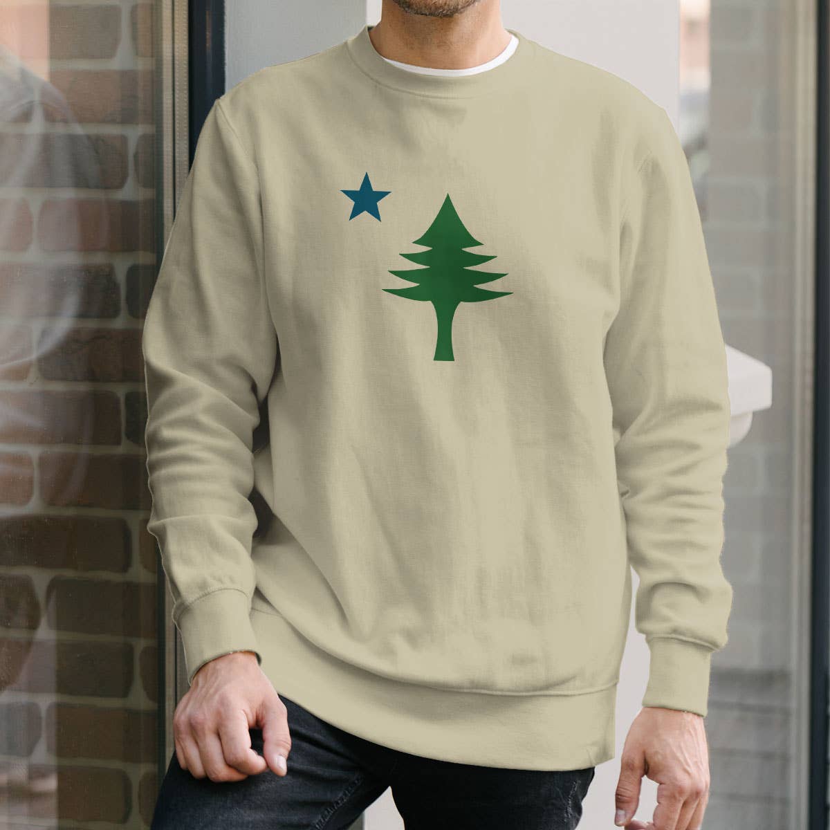RetroPlanet - Wholesale T-Shirt (Graphic) - Unisex - Maine State Flag Pine Tree Star T-shirt, Sweatshirt, Hoodie1