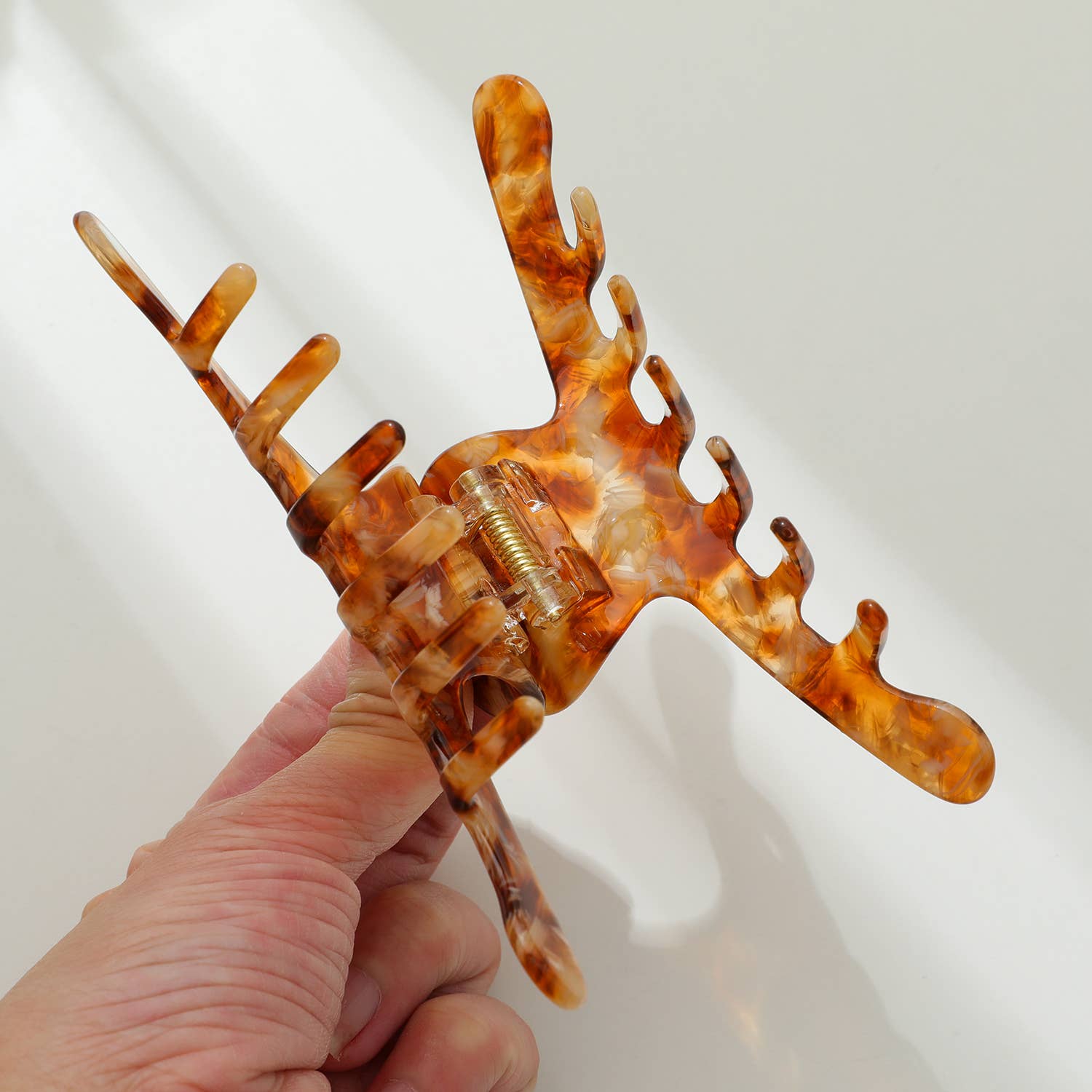 Autumn Leaves | Assorted Large Claw Clips for wholesale on Faire3