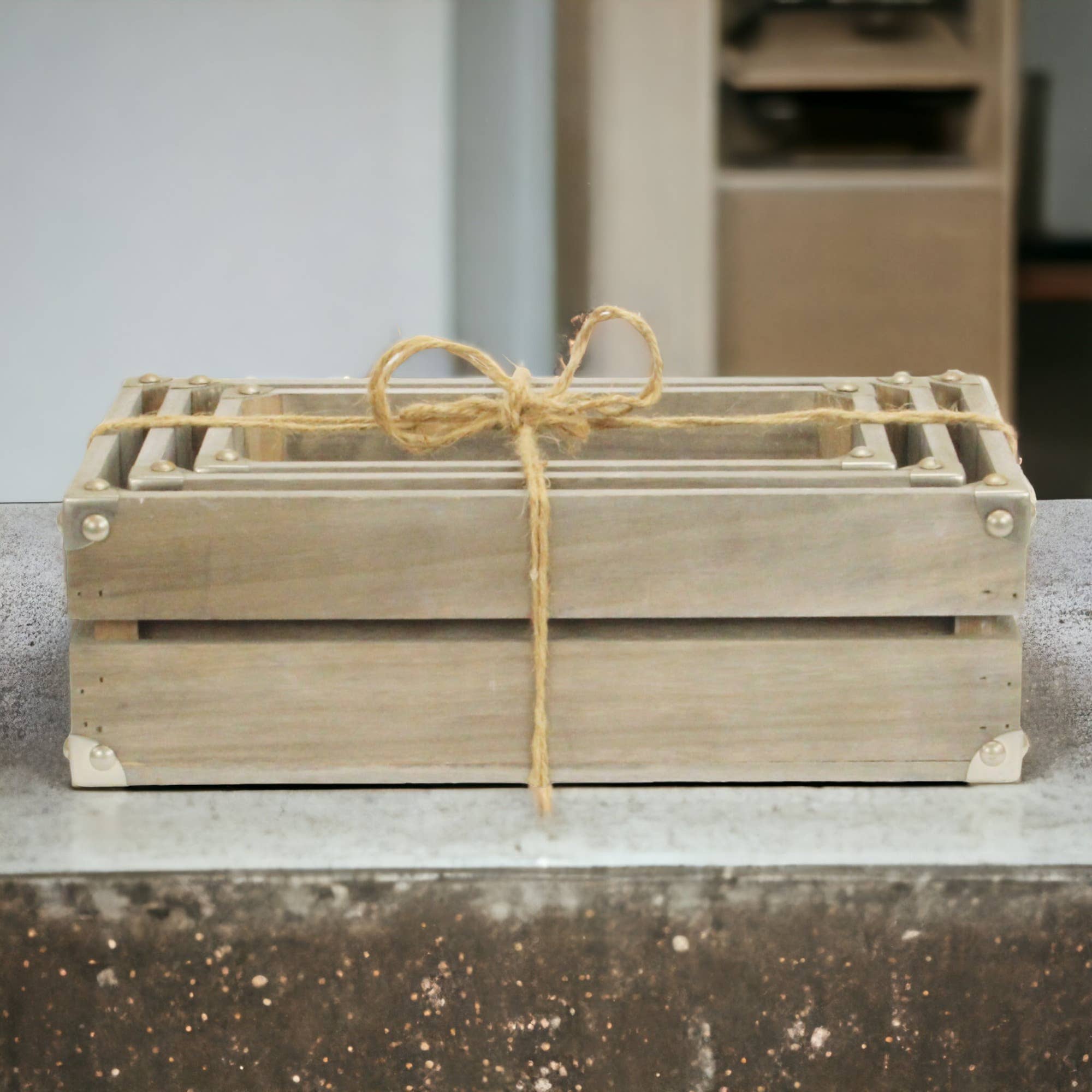 Cheungs Home Decor – Großhandel Dekoschachteln – Rustikales, rechteckiges Holzkisten-Set mit Nieten und Nieten32