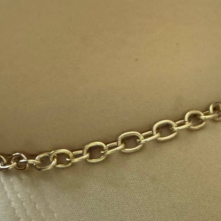 Medium Oval Trucker Hat Chain for wholesale by Ocoee Street Boutique