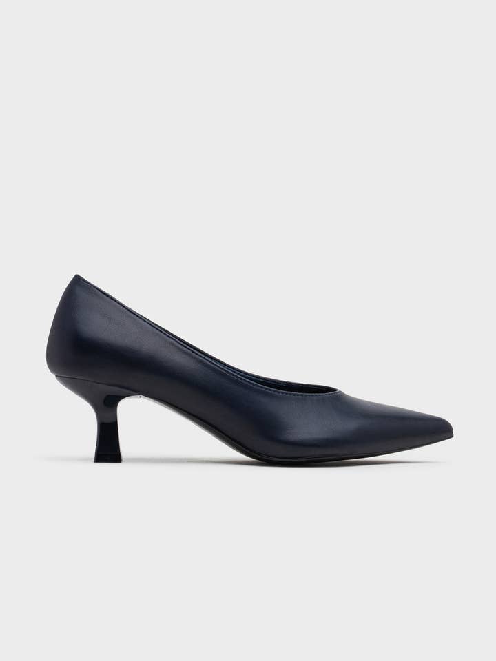 CEREZA - Wholesale Low Heels - Women's - POINTED COURT SHOES WITH LOW KITTEN HEEL
