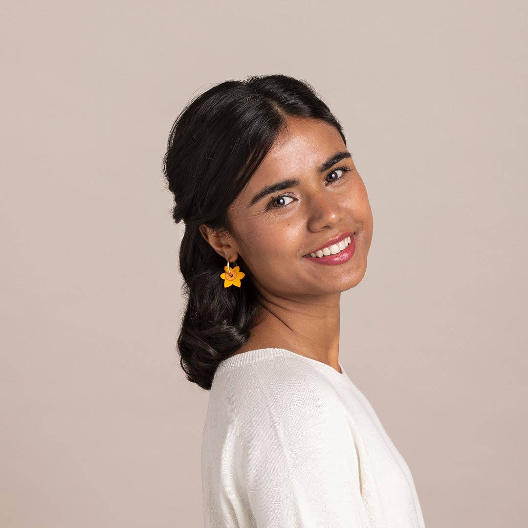 Materia Rica - Wholesale Hoop Earrings - Narcissus1