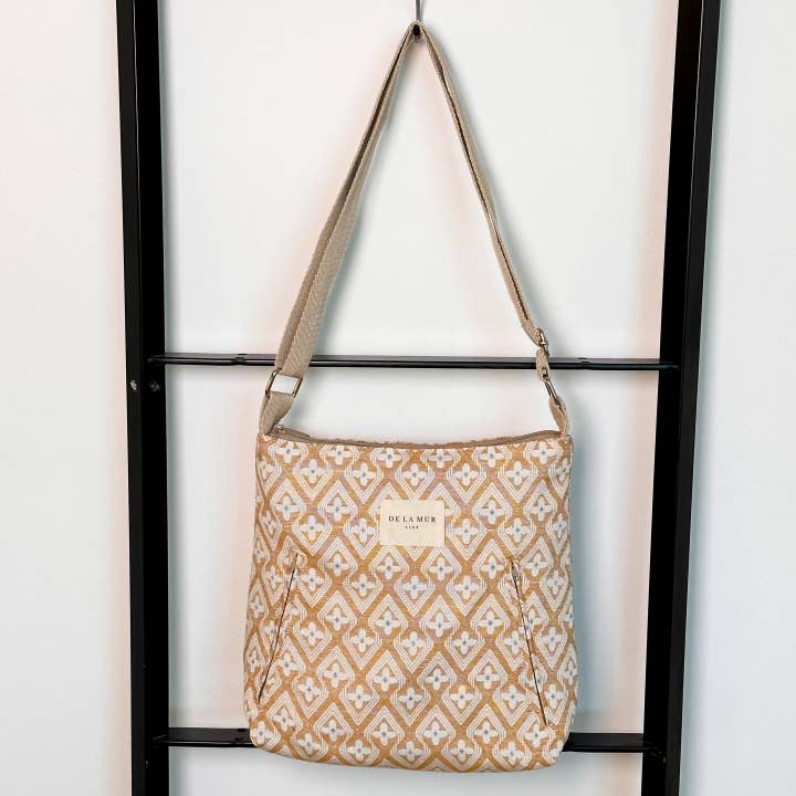 Raxo Medium Bag for wholesale by De La Mur