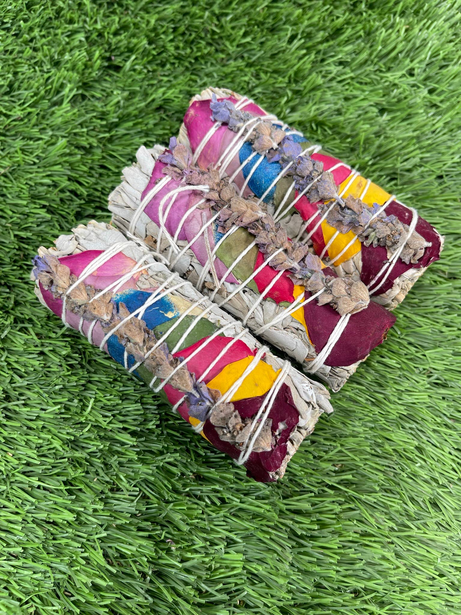 CaNatureLover - Wholesale Sage Bundle - ORGANIC 7 chakras white sage + Lavender, Hand Wrapped.6