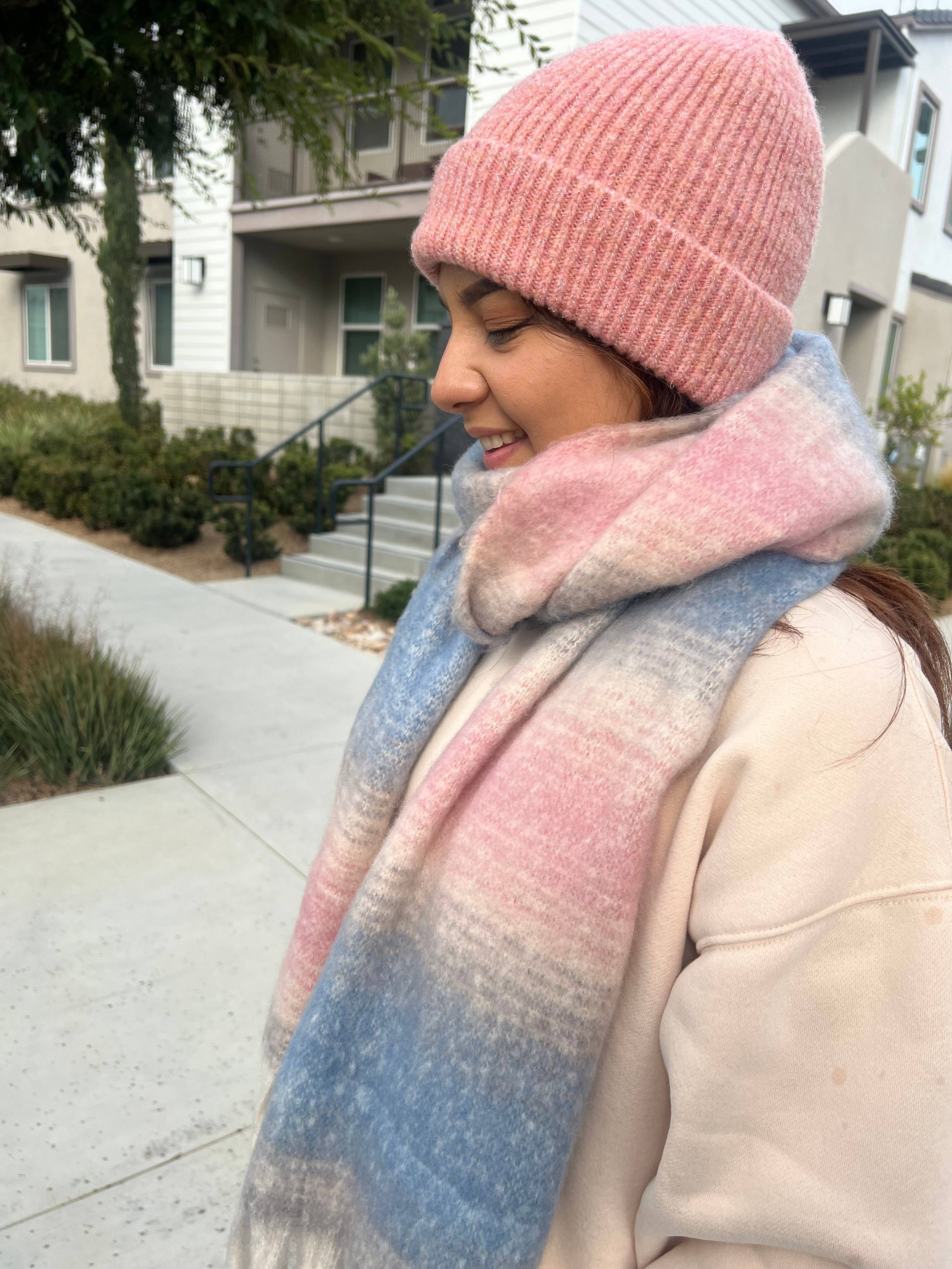 Justin & Taylor – Engroshandel Beanie - Dame – Rich Luxe hue med lurex-detaljer33